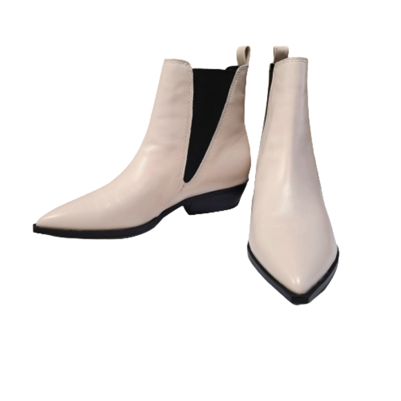 Nine West Danzy Chelsea Ankle Boots Women's Size 7 White Leather - Picture 10 of 16